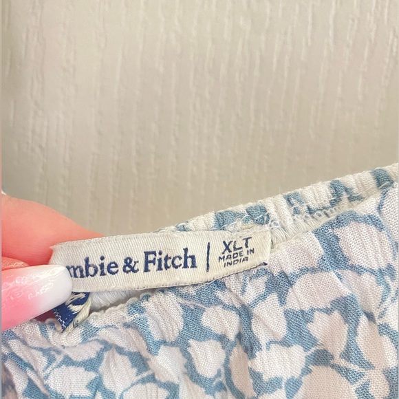 NWOT Abercrombie & Fitch Dress - Picture 3 of 5